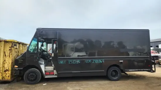 Picture of 2011-workhorse-custom-chassis-w62